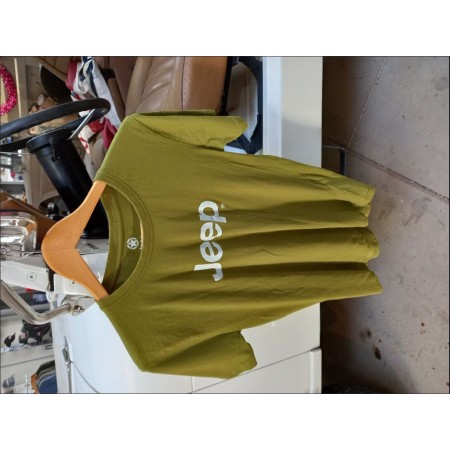 Tee shirt jeep Taille S de couleur vert logo blanc 
