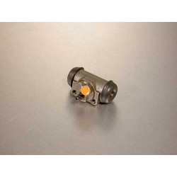 Cylindre de roue, arri貥 gauche, CJ, 72-75