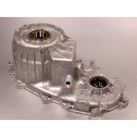 Boîte de transfert NP 249, Carter de boîte de vitesses avant