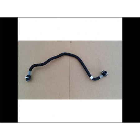 Tuyau entre filtre et pompe a gas oil haute pression moteur 2.7 L CRDWJ moteur VM 2002 -2004