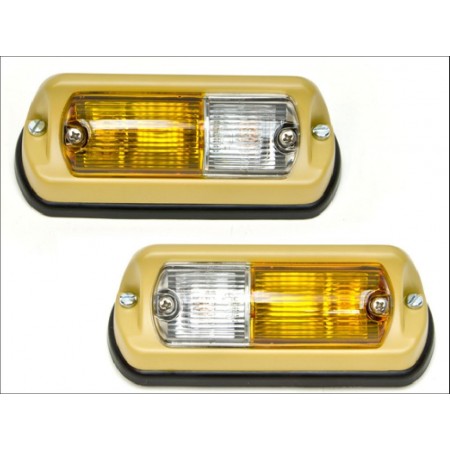 Feu clignotant avant sur aile YJ la paire marque Hella 